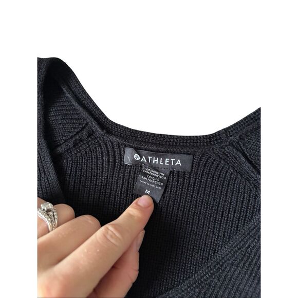 Athleta Refined V neck Sweater size M Black Merino wool Blend - Picture 4 of 9